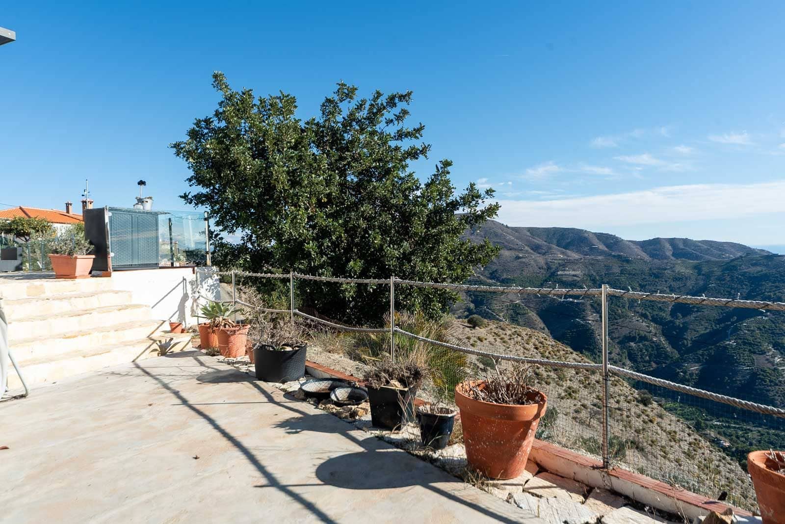 Finca/Casa Rural de 2 habitaciones en Almuñécar en venta con piscina garaje - 295.000 € (Ref: 9726536)