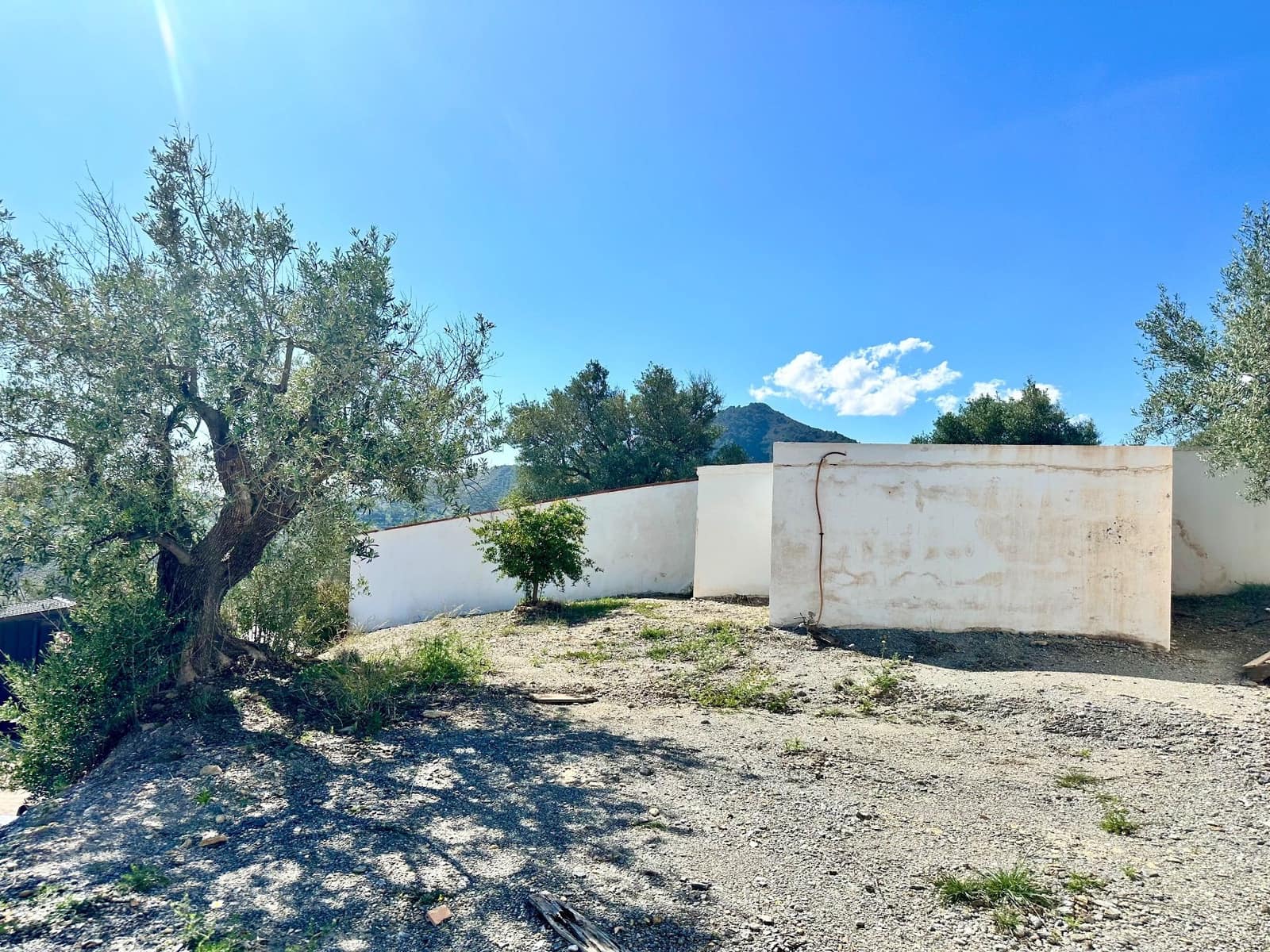 Finca/Casa Rural de 2 habitaciones en Almuñécar en venta con piscina garaje - 295.000 € (Ref: 9726536)