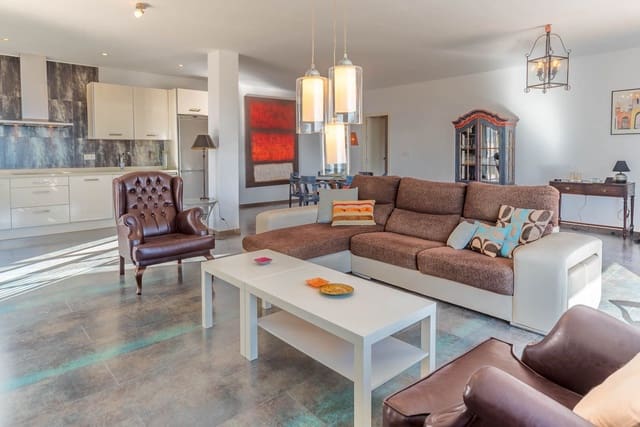 Finca/Casa Rural de 2 habitaciones en Almuñécar en venta con piscina garaje - 295.000 € (Ref: 9726536)