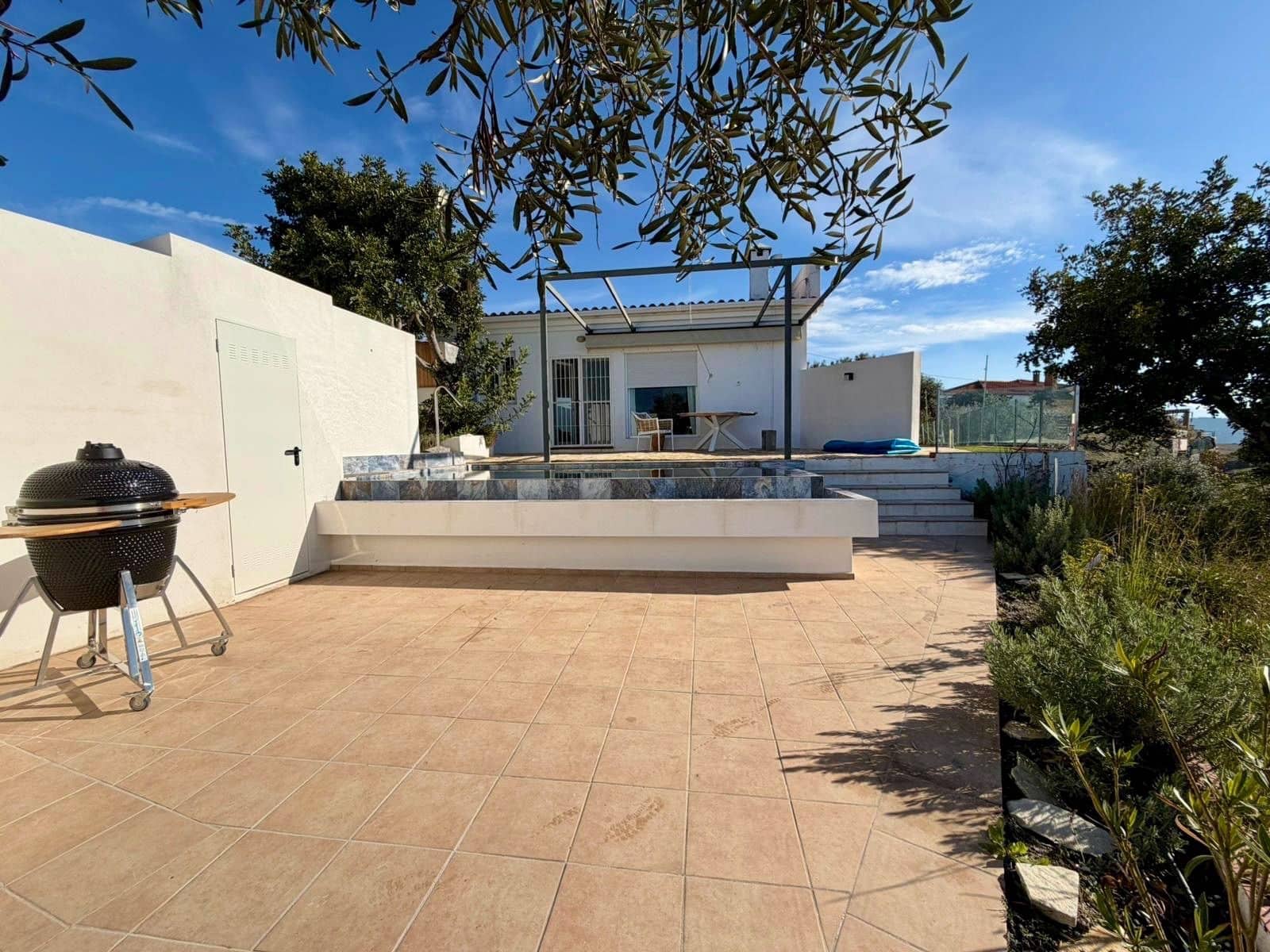2 bedroom Finca/Country House for sale in Almunecar with pool garage - € 295,000 (Ref: 9726536)