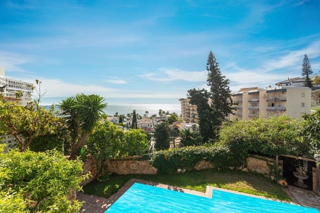 5 sovrum Villa till salu i Almuñécar med pool garage - 950 000 € (Ref: 9726537)