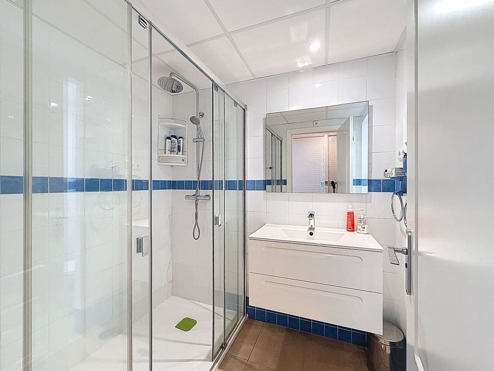 Chalet de 3 habitaciones en La Herradura en venta con piscina garaje - 750.000 € (Ref: 9747749)