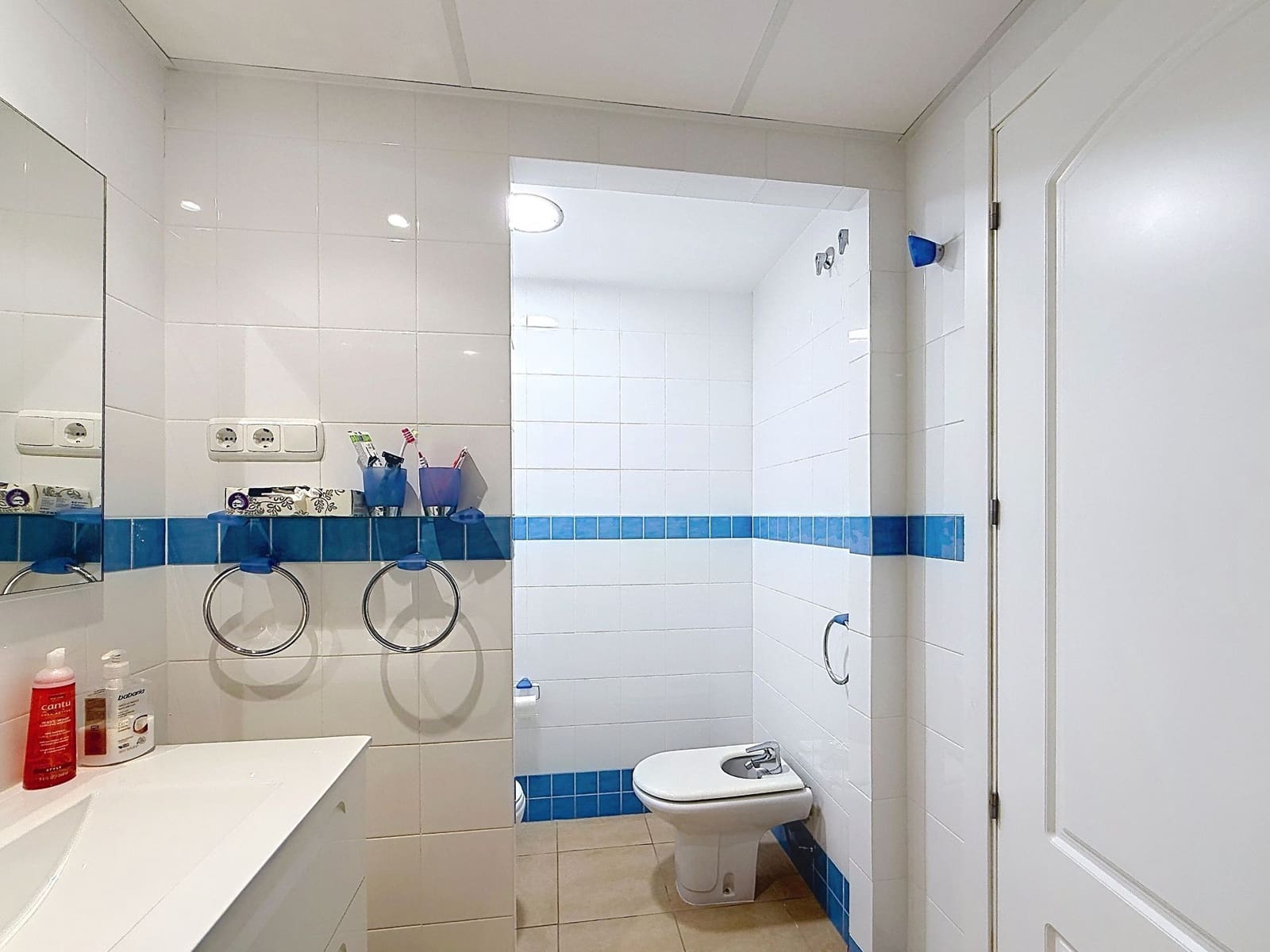 Chalet de 3 habitaciones en La Herradura en venta con piscina garaje - 750.000 € (Ref: 9747749)