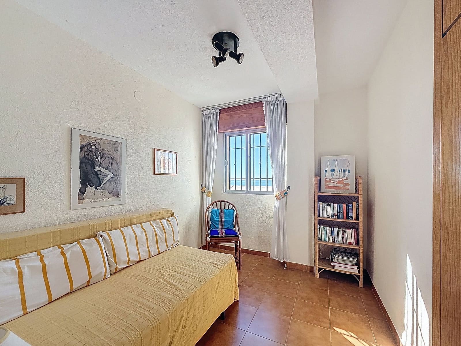 3 bedroom Apartment for sale in Almunecar with pool garage - € 339,000 (Ref: 9804152)
