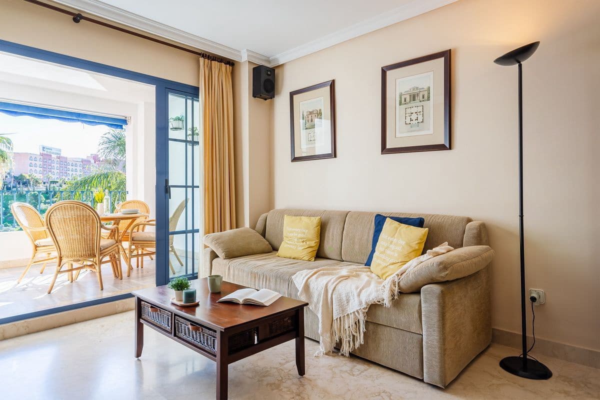 2 bedroom Apartment for sale in Almunecar with pool garage - € 350,000 (Ref: 9855210)