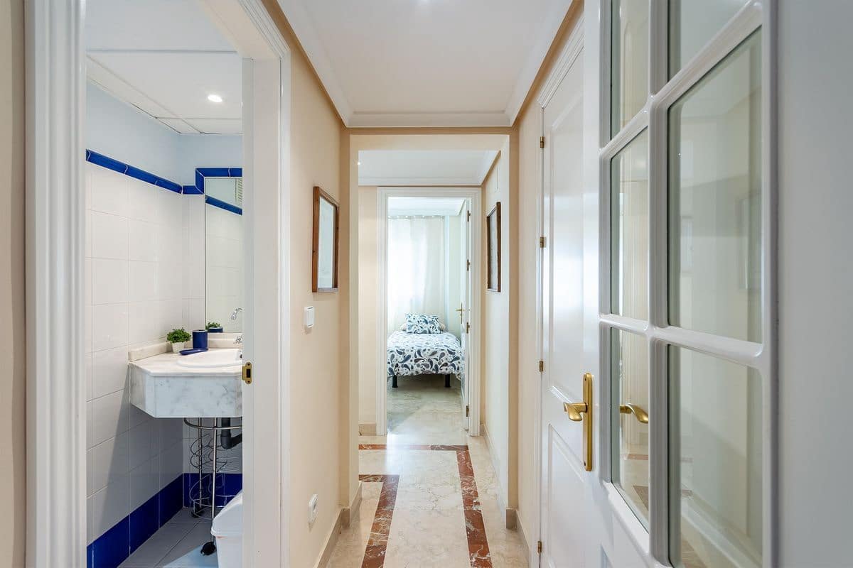 2 bedroom Apartment for sale in Almunecar with pool garage - € 350,000 (Ref: 9855210)