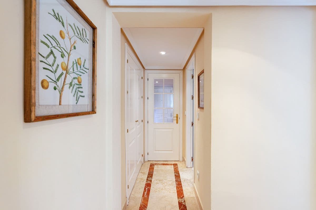 2 bedroom Apartment for sale in Almunecar with pool garage - € 350,000 (Ref: 9855210)