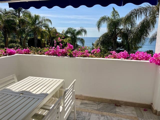 2 Zimmer Apartment zu verkaufen in Almuñécar mit Pool Garage - 365.000 € (Ref: 9855211)