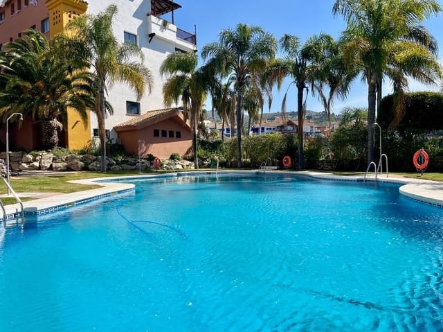 2 Zimmer Apartment zu verkaufen in Almuñécar mit Pool Garage - 365.000 € (Ref: 9855211)
