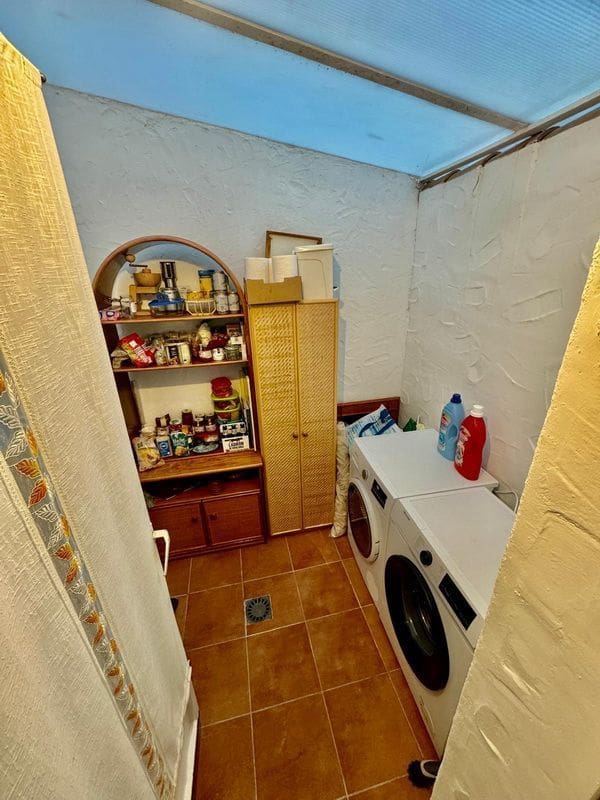 2 bedroom Villa for sale in Almunecar with pool garage - € 598,000 (Ref: 9855212)