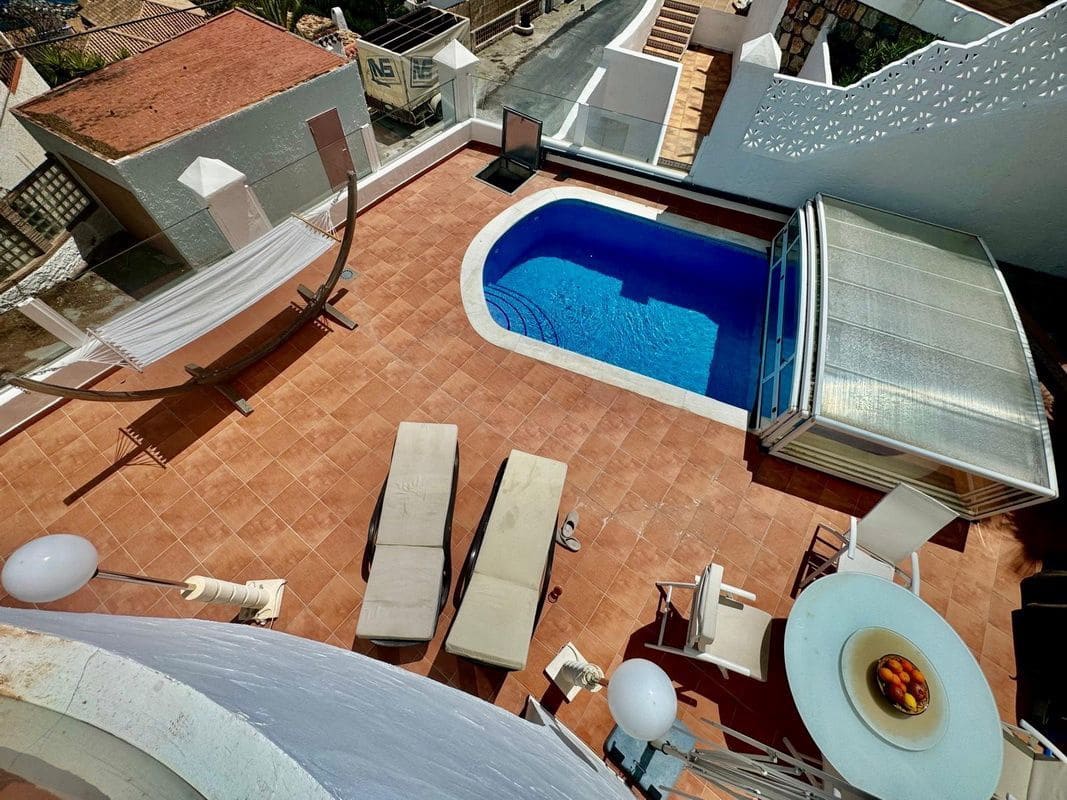 2 bedroom Villa for sale in Almunecar with pool garage - € 598,000 (Ref: 9855212)
