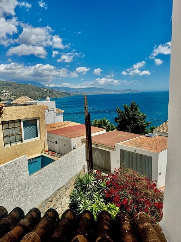2 bedroom Villa for sale in Almunecar with pool garage - € 598,000 (Ref: 9855212)