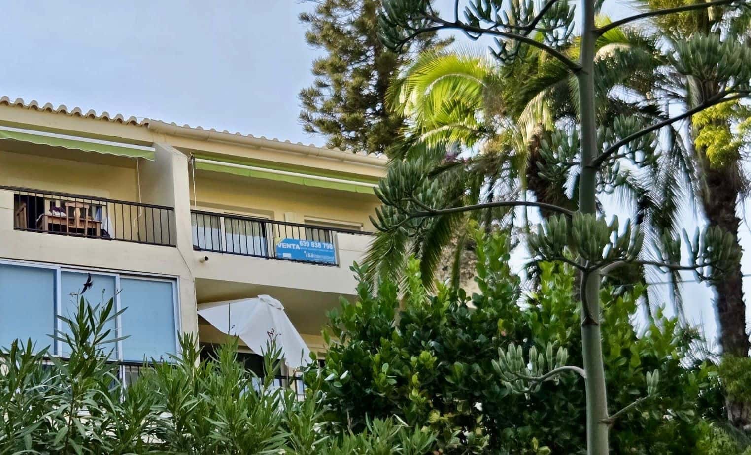 2 bedroom Penthouse for sale in La Herradura with pool garage - € 295,000 (Ref: 9973302)