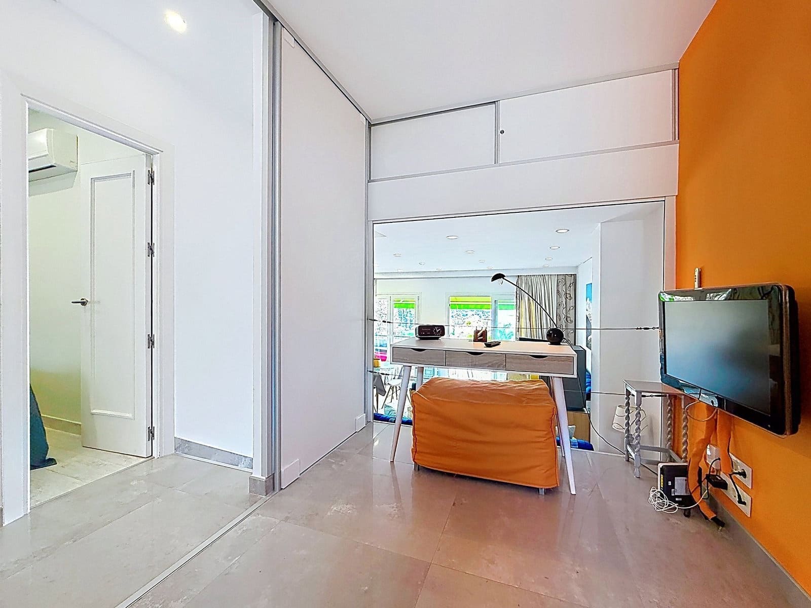 Ático de 2 habitaciones en La Herradura en venta con piscina garaje - 295.000 € (Ref: 9973302)