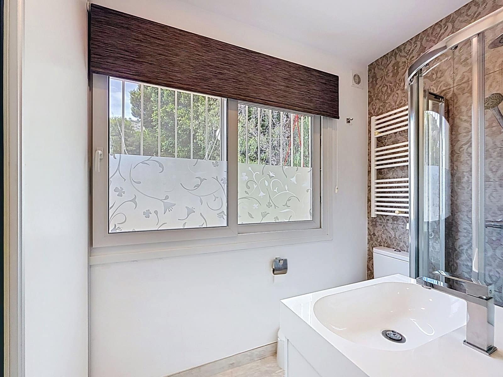 Ático de 2 habitaciones en La Herradura en venta con piscina garaje - 295.000 € (Ref: 9973302)