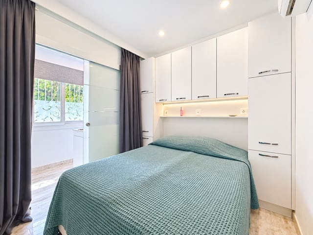 2 soveværelse Penthouse til salg i La Herradura, Almuñécar med swimmingpool garage - € 295.000 (Ref: 9973302)