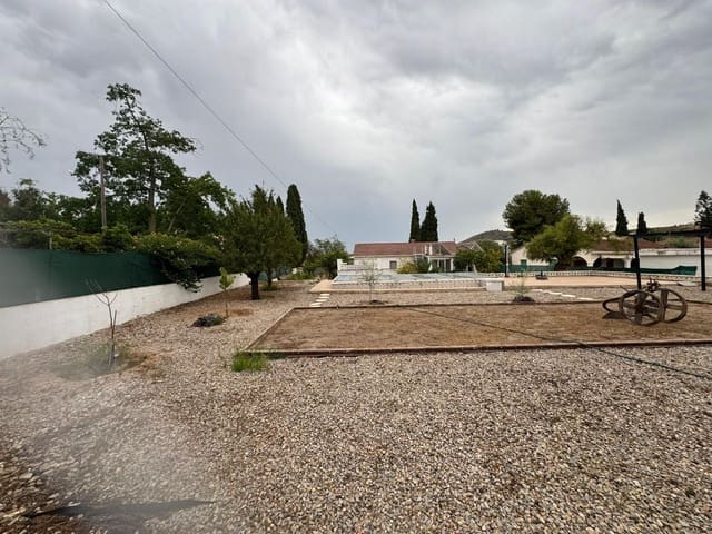 4 Zimmer Villa zu verkaufen in Llíria mit Pool Garage - 320.000 € (Ref: 10044838)