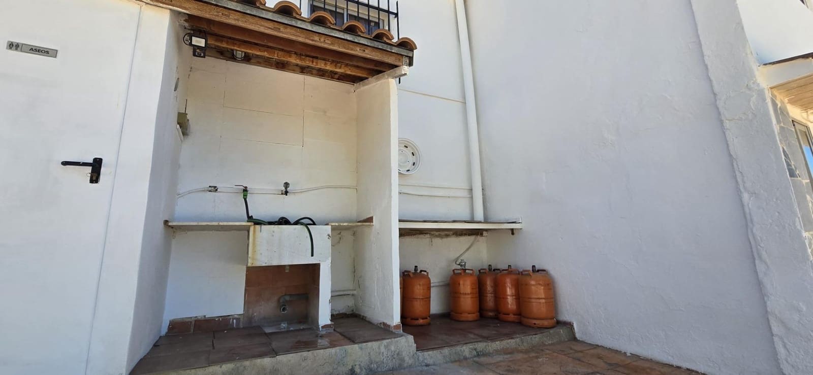 4 sypialnia Willa na sprzedaż w Villar del Arzobispo z basenem - 213 000 € (Ref: 10081252)