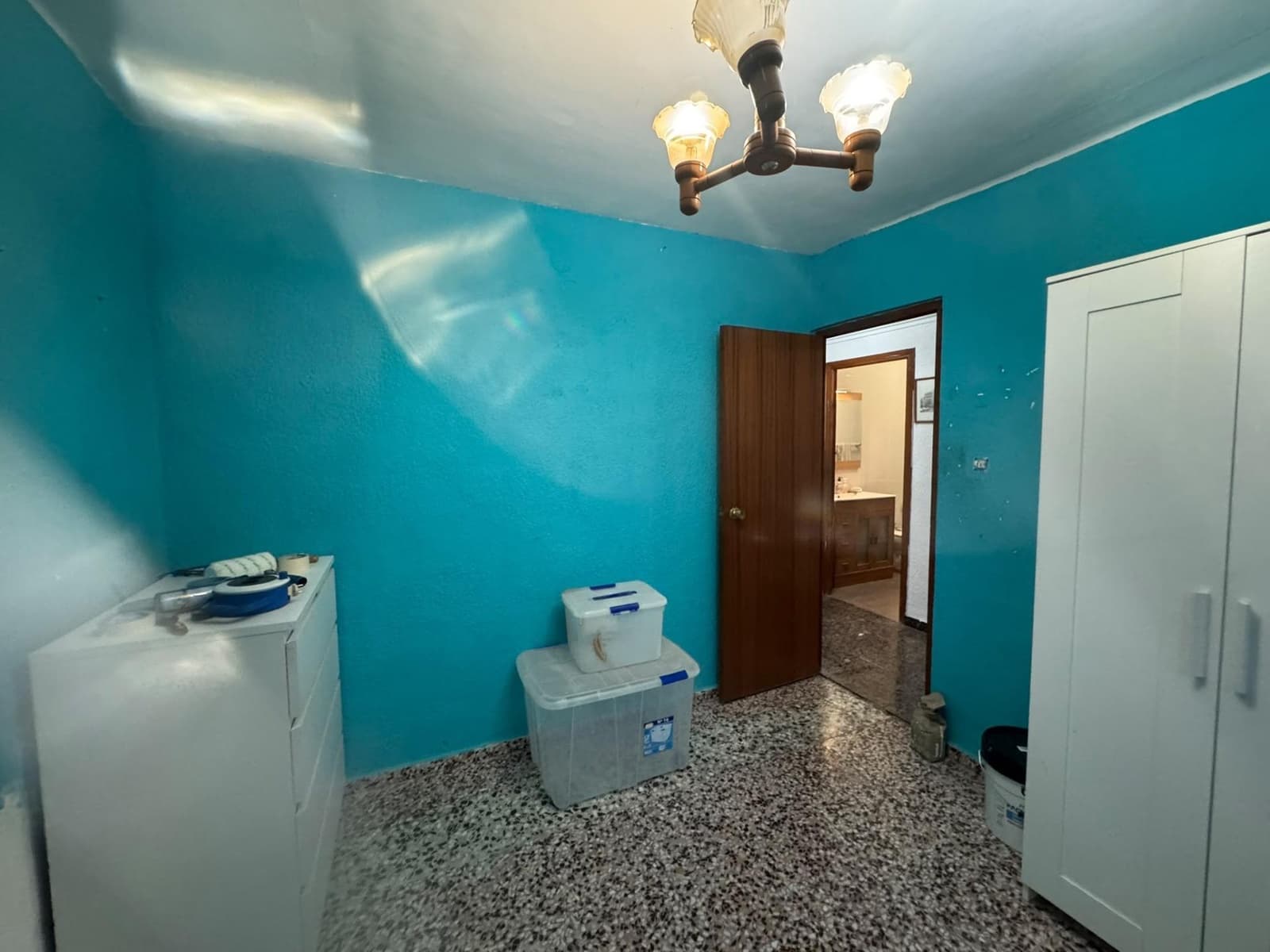 5 bedroom Villa for sale in Lliria with pool garage - € 295,000 (Ref: 10086172)