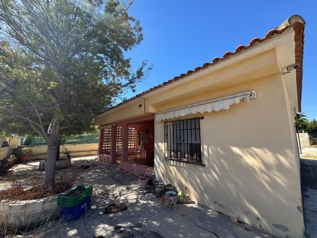 5 bedroom Villa for sale in Llíria with pool garage - € 295,000 (Ref: 10086172)