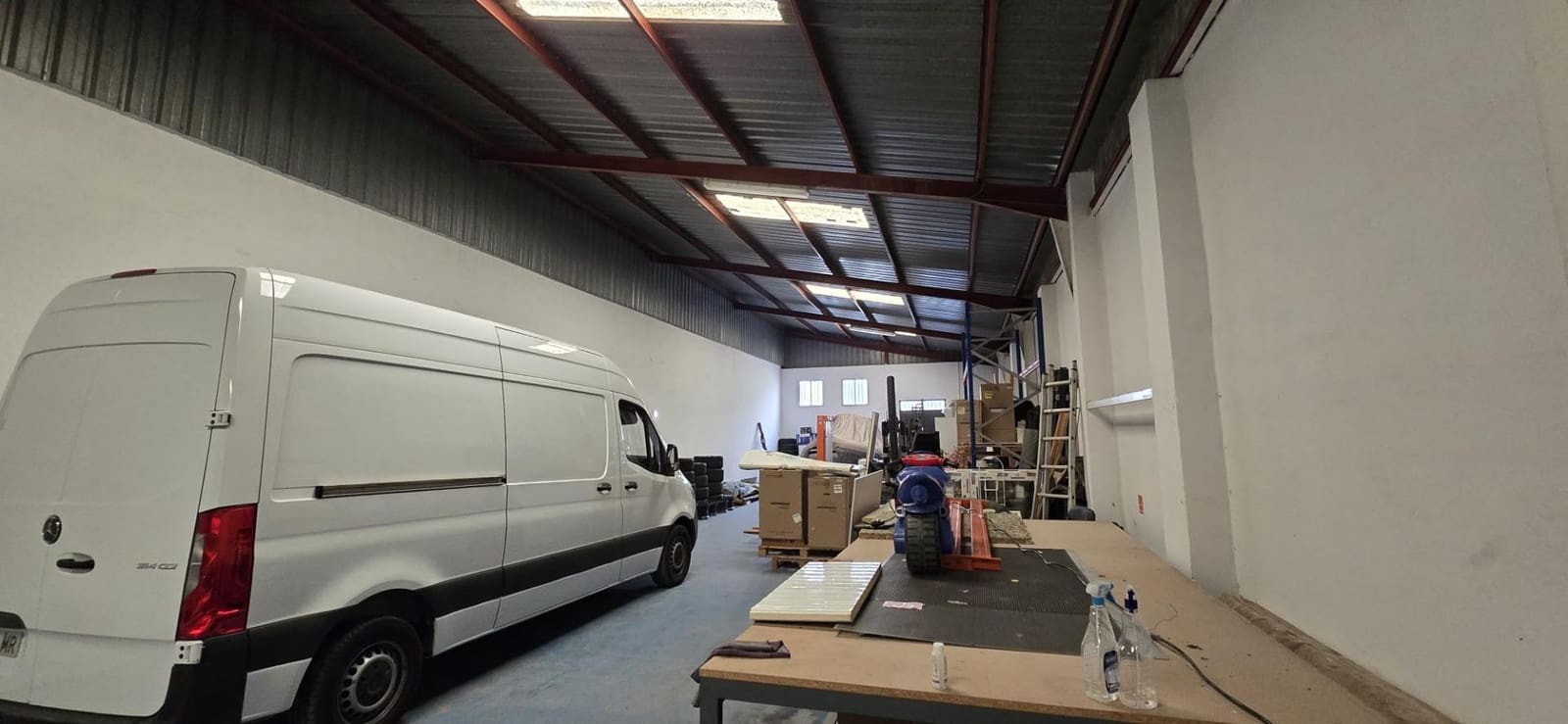 Firma/Unternehmen zu verkaufen in Lliria - 199.000 € (Ref: 10115894)