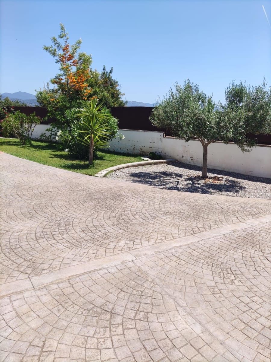 7 Zimmer Villa zu verkaufen in Marines mit Pool - 369.000 € (Ref: 10132035)