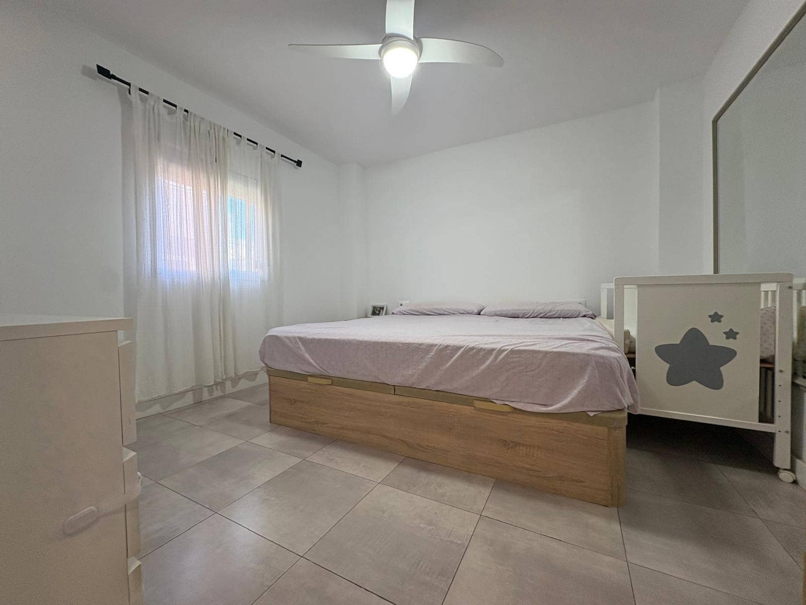 2 bedroom Flat for sale in Casinos - € 120,000 (Ref: 10136089)