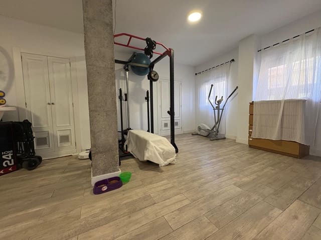 2 chambre Appartement à vendre à Casinos - 120 000 € (Ref: 10136089)