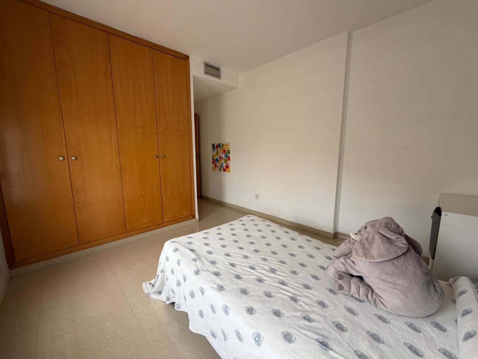 3 soveværelse Villa til salg i La Pobla de Vallbona med swimmingpool garage - € 390.000 (Ref: 10142649)