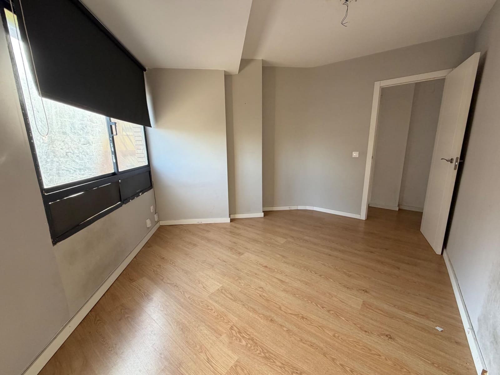 4 bedroom Flat for rent in Lliria - € 800 (Ref: 10157960)