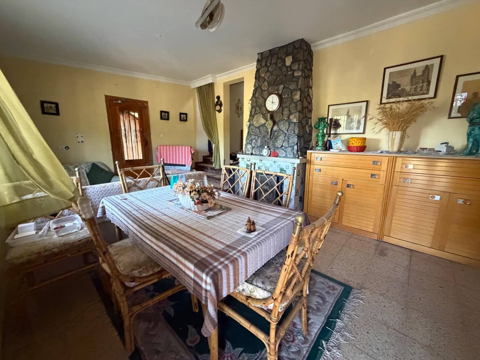 3 soverom Villa til salgs i Casinos med svømmebasseng - € 125 000 (Ref: 10165067)