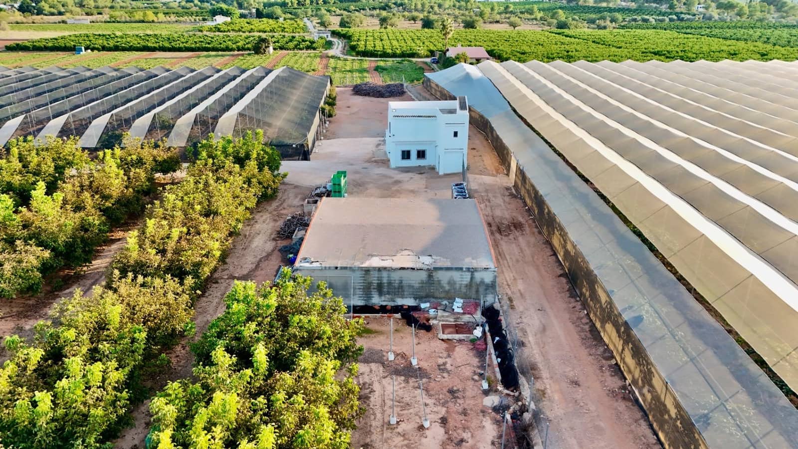 Grunde uden byggetilladelser til salg i Lliria - € 700.000 (Ref: 10166698)