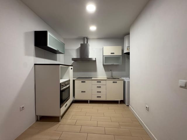 3 sypialnia Dom na sprzedaż w Llíria z garażem - 155 000 € (Ref: 10171710)