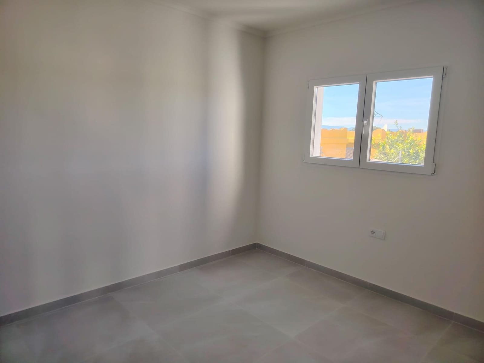 3 bedroom Villa for sale in Lliria with pool - € 280,000 (Ref: 10177180)