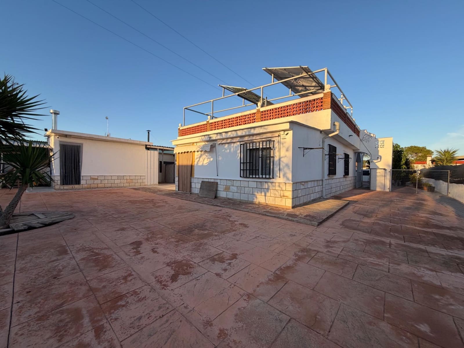 4 bedroom Villa for sale in Lliria with pool - € 240,000 (Ref: 10177181)