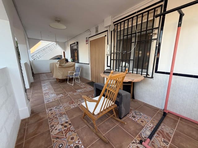 4 bedroom Villa for sale in Llíria with pool - € 240,000 (Ref: 10177181)