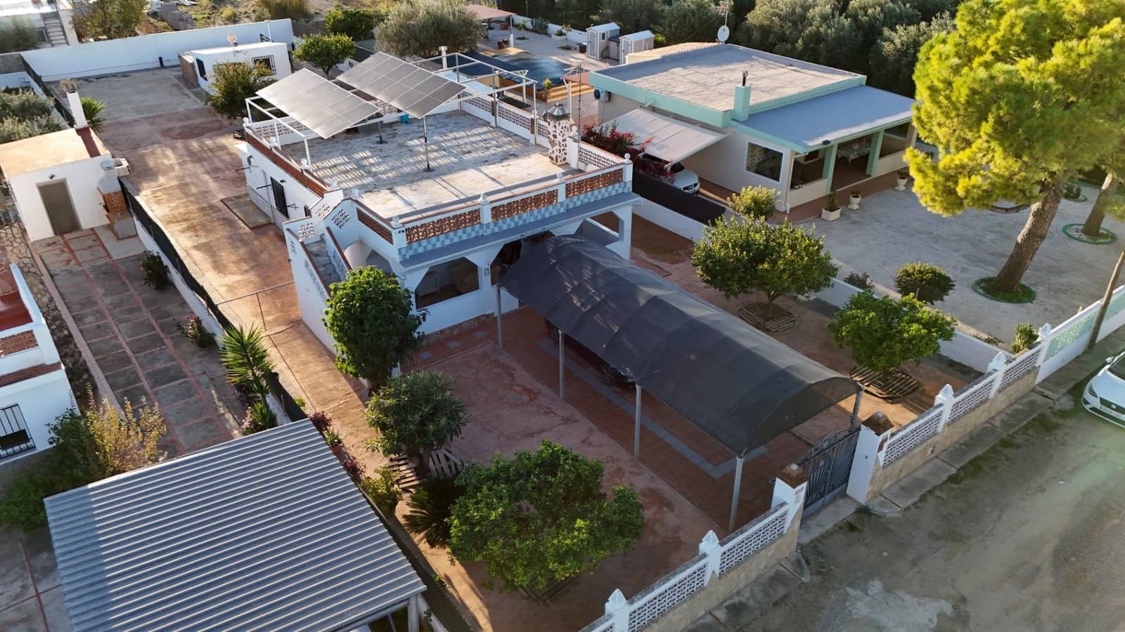 4 bedroom Villa for sale in Lliria with pool - € 240,000 (Ref: 10177181)