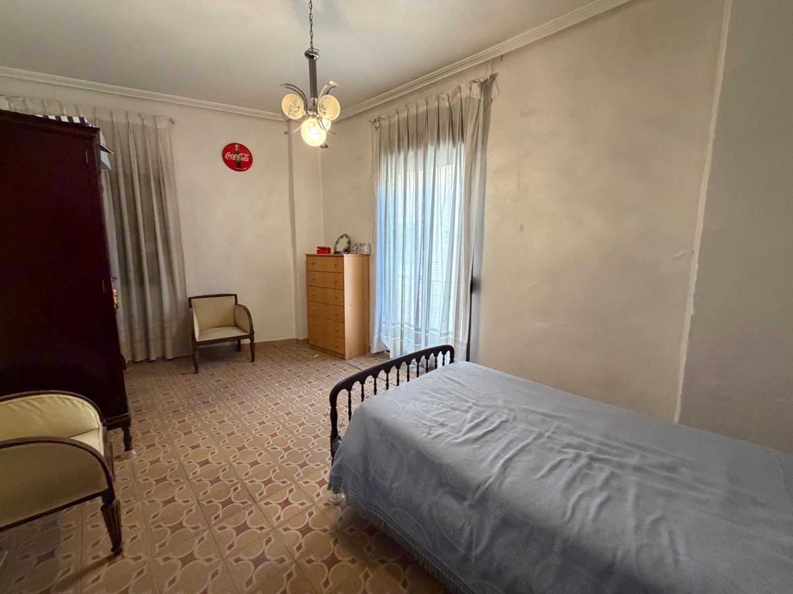 5 slaapkamer Huis te koop in Lliria - € 165.000 (Ref: 10180641)