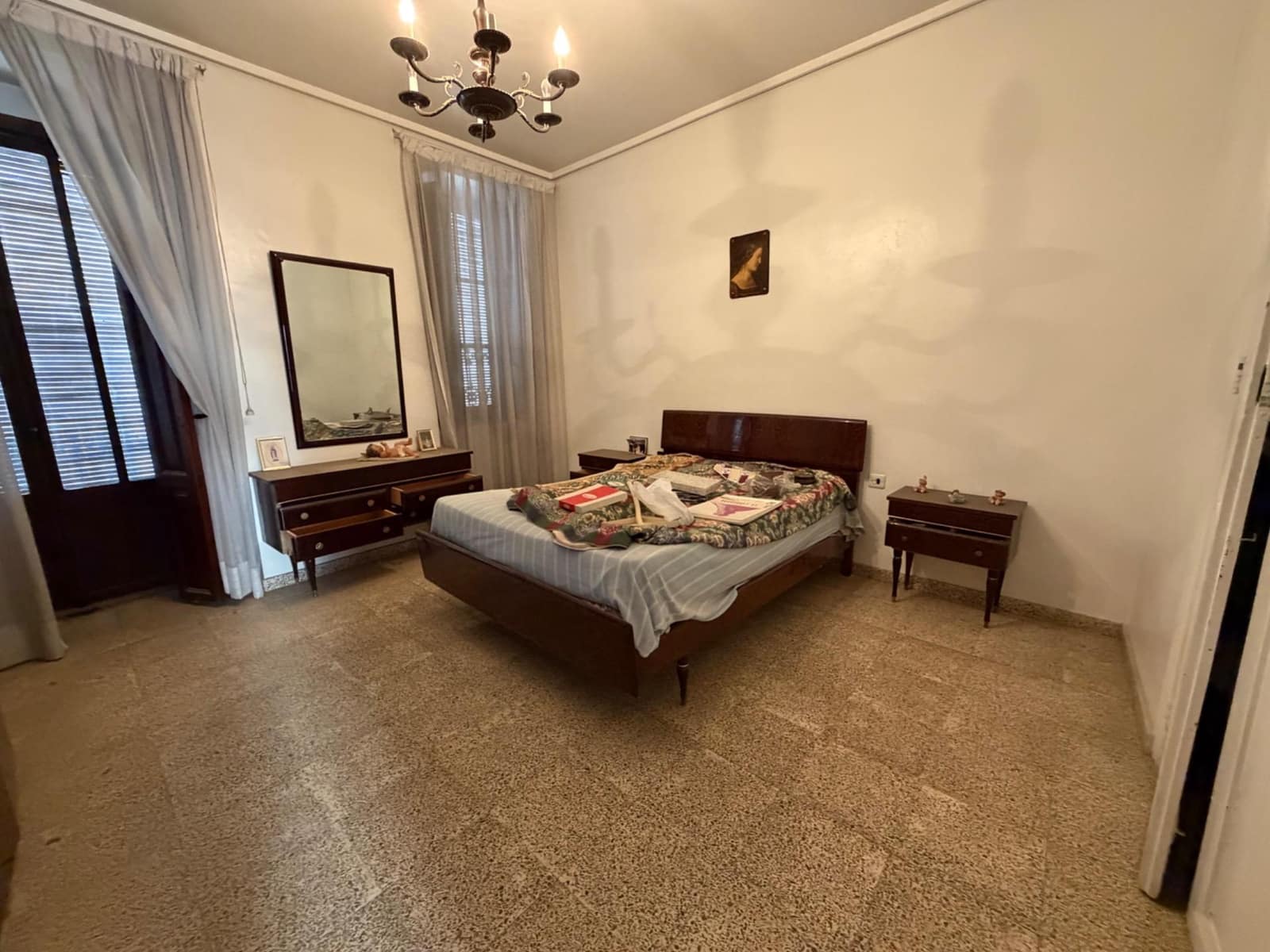 5 slaapkamer Huis te koop in Lliria - € 165.000 (Ref: 10180641)