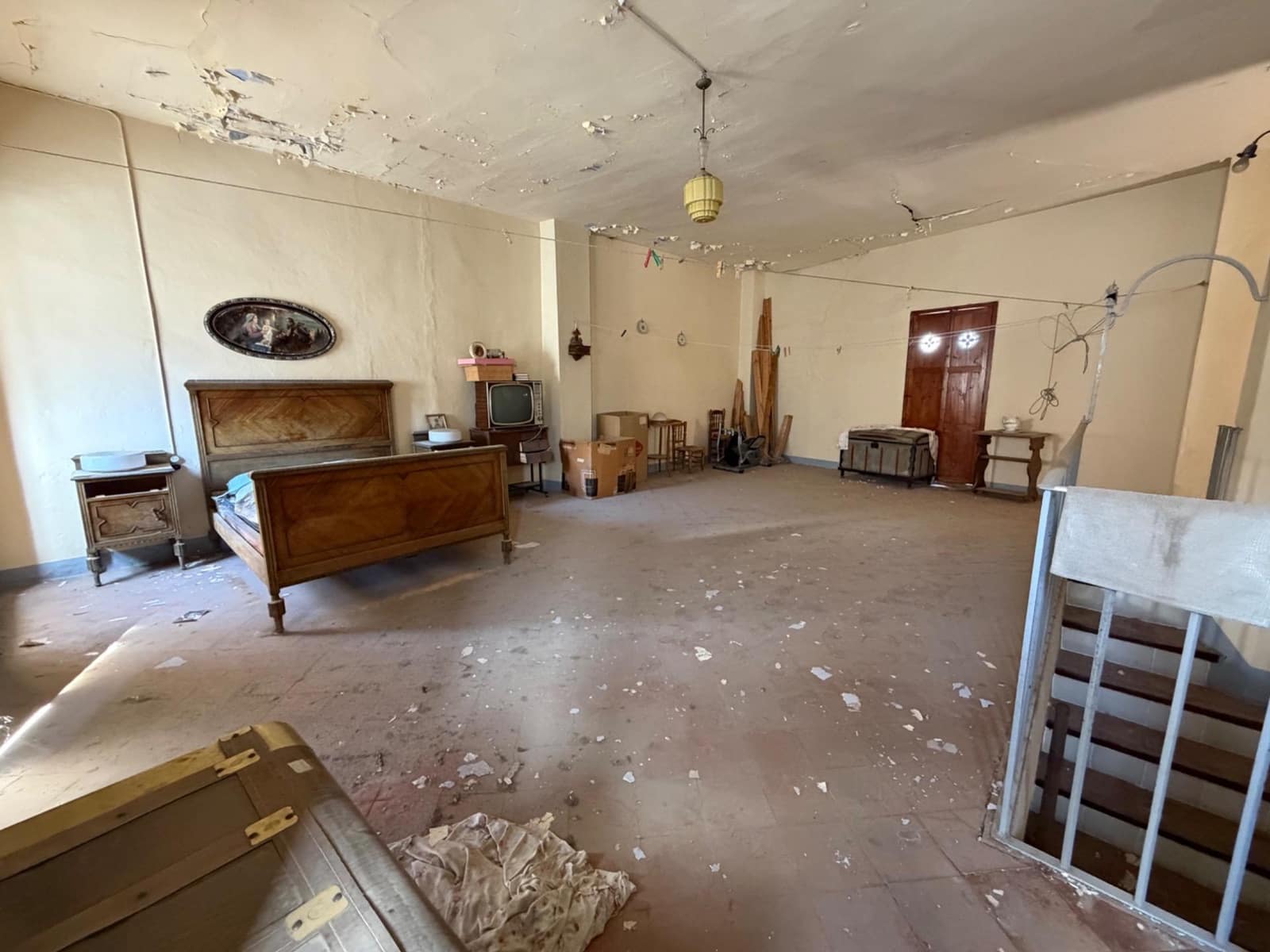 5 slaapkamer Huis te koop in Lliria - € 165.000 (Ref: 10180641)