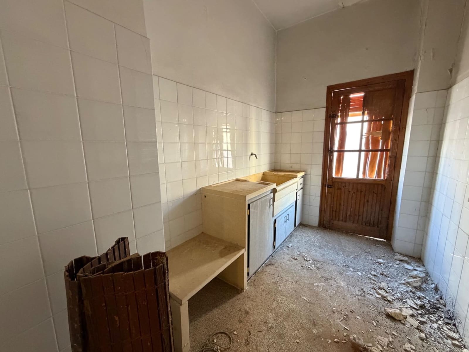 5 slaapkamer Huis te koop in Lliria - € 165.000 (Ref: 10180641)