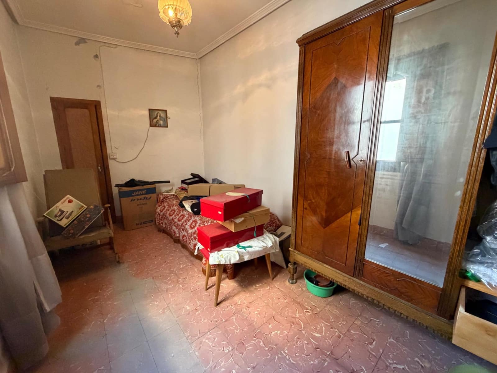 5 slaapkamer Huis te koop in Lliria - € 165.000 (Ref: 10180641)