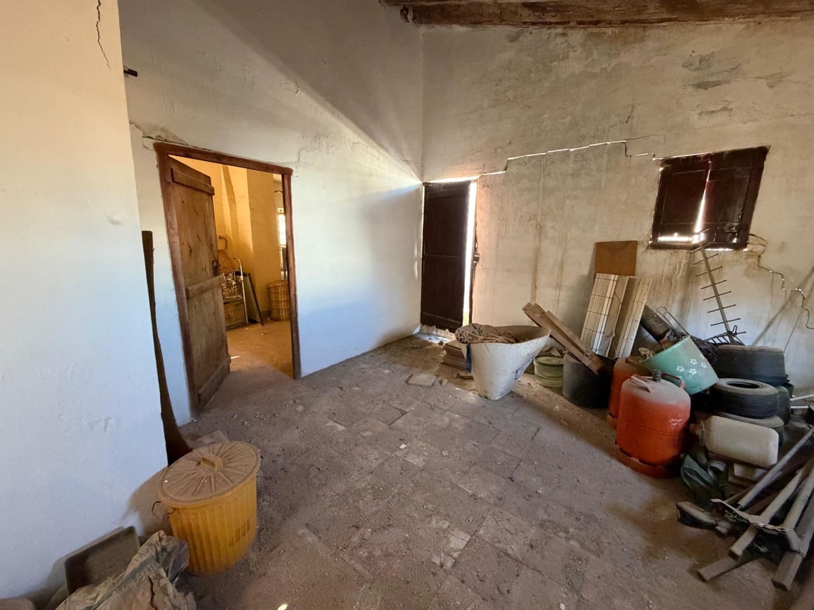 5 slaapkamer Huis te koop in Lliria - € 165.000 (Ref: 10180641)