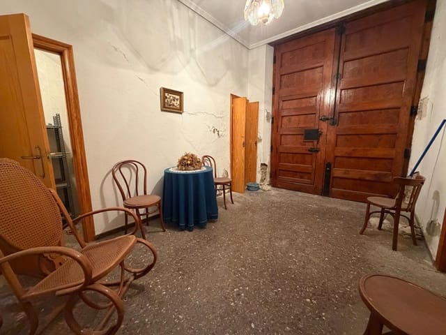 5 slaapkamer Huis te koop in Llíria - € 165.000 (Ref: 10180641)