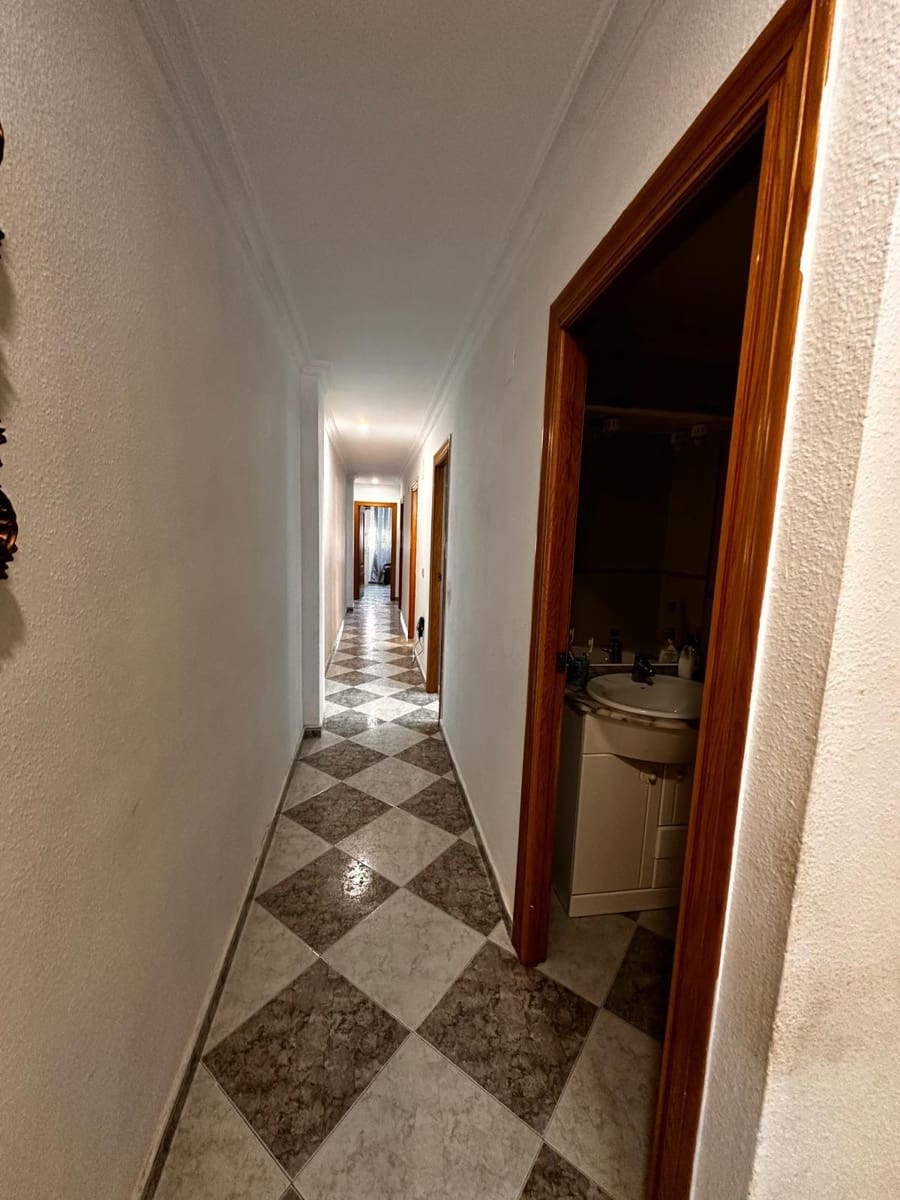 4 quarto Apartamento para venda em Lliria - 179 000 € (Ref: 10184977)