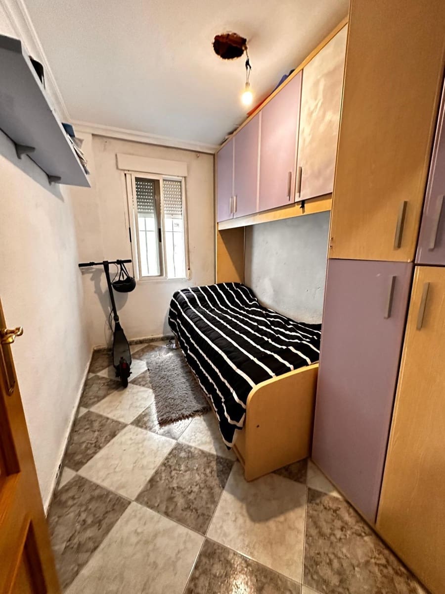 4 quarto Apartamento para venda em Lliria - 179 000 € (Ref: 10184977)