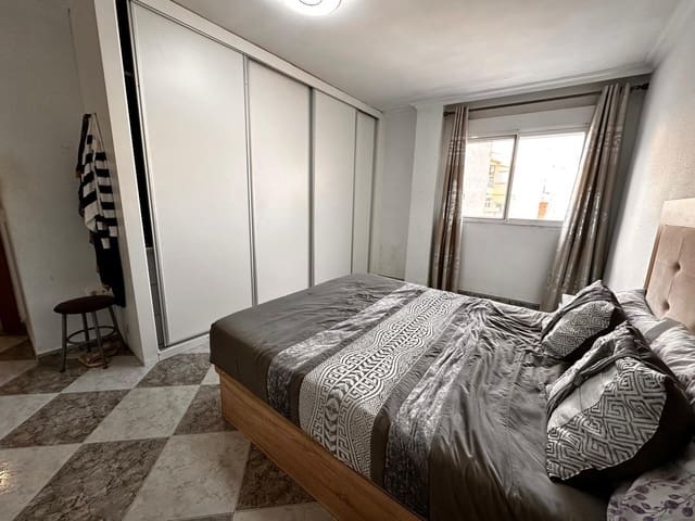4 quarto Apartamento para venda em Llíria - 179 000 € (Ref: 10184977)