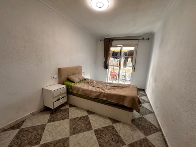 4 quarto Apartamento para venda em Llíria - 179 000 € (Ref: 10184977)