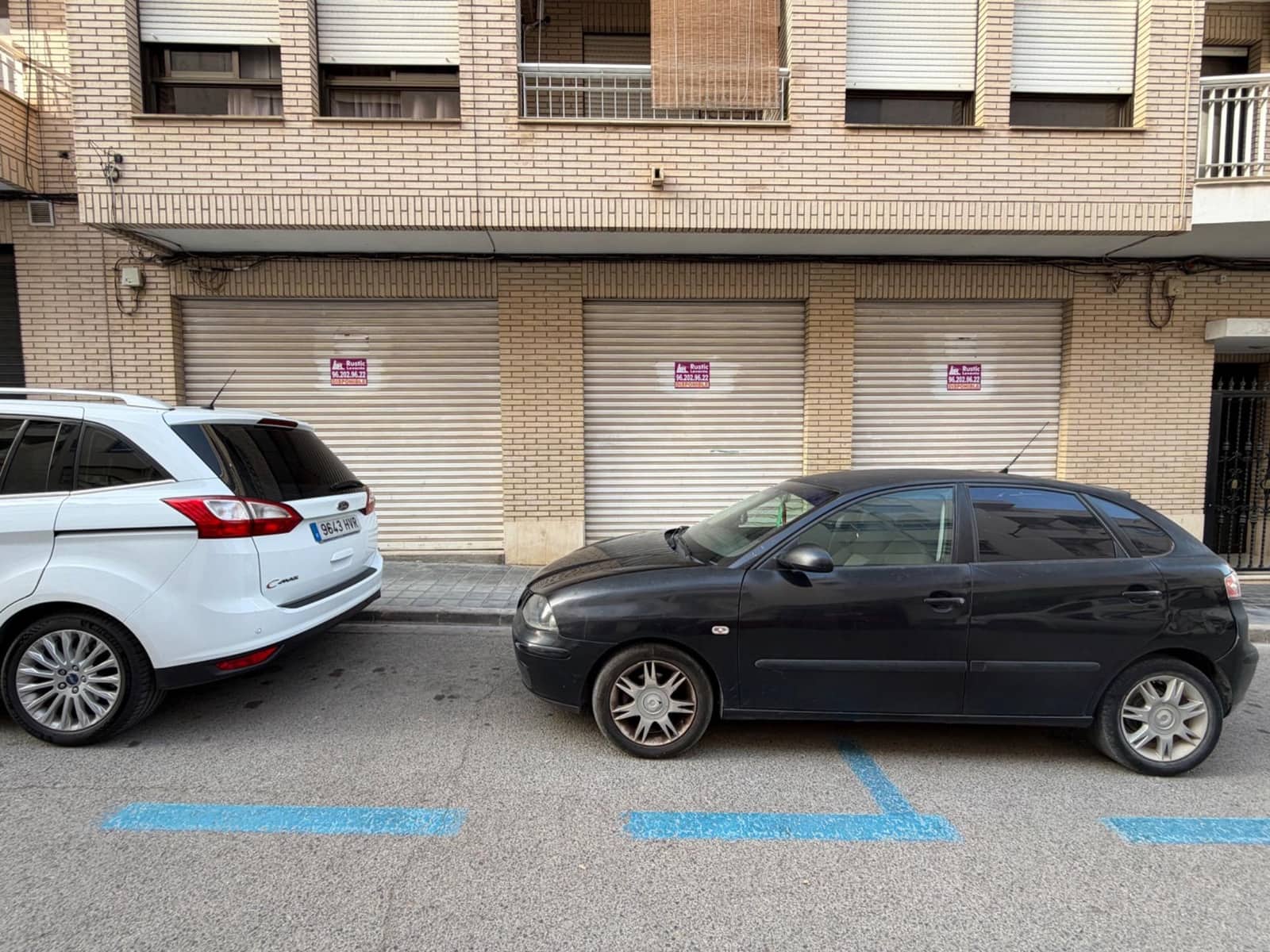 Kommersiell til salgs i Lliria - € 99 000 (Ref: 2538971)