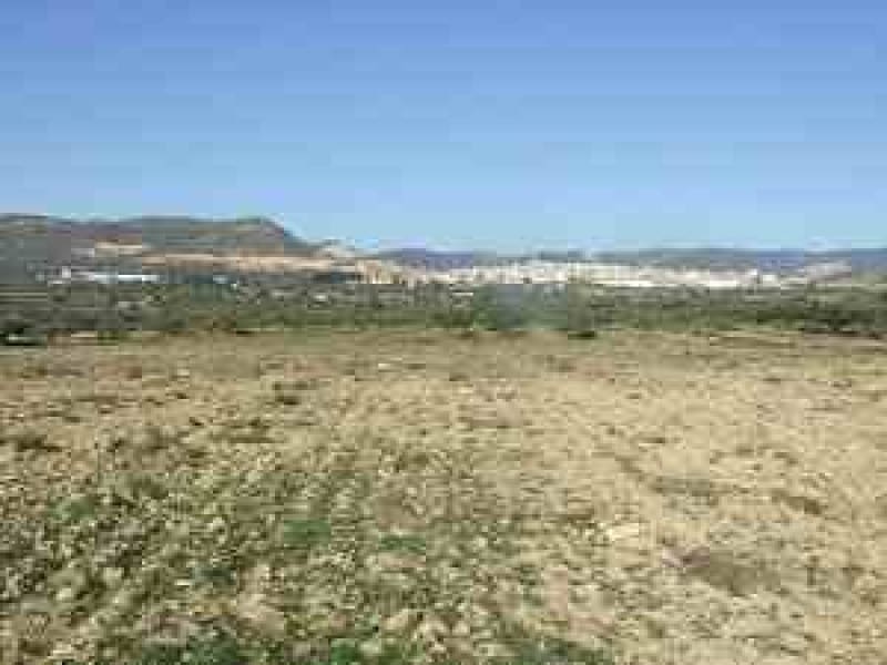 Finca/Hus på landet till salu i Villar del Arzobispo - 39 800 € (Ref: 2538998)